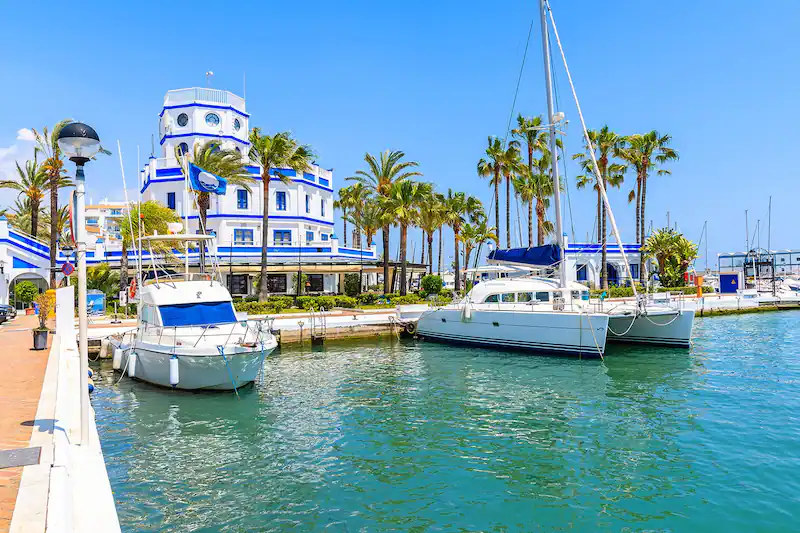 “Marbella’s Luxury Real Estate Market: Discover the Most Exclusive Homes for Sale”