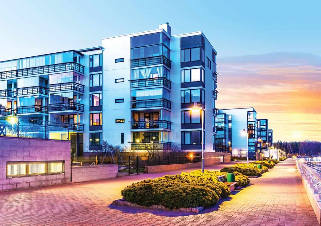 How to Buy Commercial Real Estate